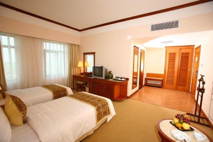 Bali B Hotel Thành Pho Ho Chí Minh Esterno foto